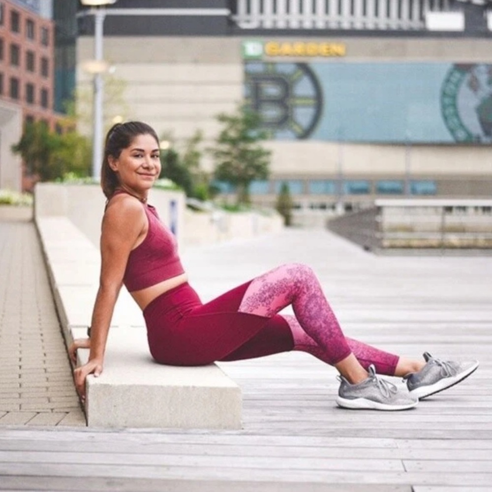 CALIA by Carrie Underwood Energize 7/8 Leggings in Crimson Trek/Ombré Scroll - Picture 5 of 14